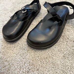 Zara Black Sandals with Strap